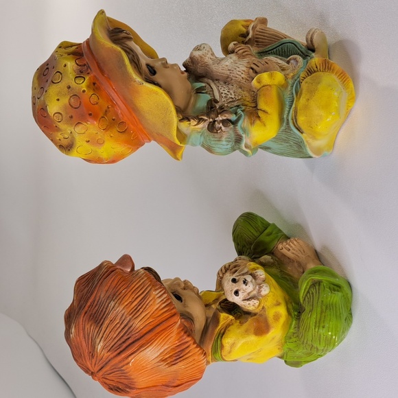 Vintage Boy & Dog , Girl & Cat Figurine 1974 Unversal Statury Corp - Picture 5 of 17